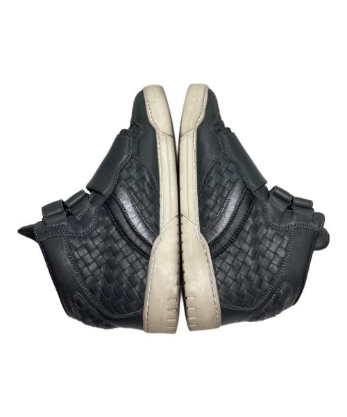 BOTTEGA VENETA（ボッテガベネタ）BOTTEGA VENETA (ボッテガベネタ) ハイカットスニーカー グレー サイズ:42の古着・服飾アイテム