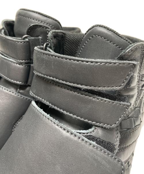 BOTTEGA VENETA（ボッテガベネタ）BOTTEGA VENETA (ボッテガベネタ) ハイカットスニーカー グレー サイズ:42の古着・服飾アイテム