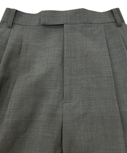 Whim Gazette（ウィムガゼット）Whim Gazette (ウィムガゼット) ワイドタックパンツ グレー サイズ:38の古着・服飾アイテム