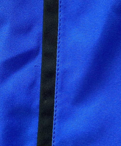 EMPORIO ARMANI EA7（エンポリオアルマーニ イーエーセブン）EMPORIO ARMANI EA7 (エンポリオアルマーニ イーエーセブン) スキージャケット ブルー サイズ:Mの古着・服飾アイテム