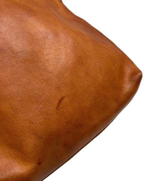 IL BISONTE（イル ビゾンテ）IL BISONTE (イル ビゾンテ) ショルダーバッグ ブラウンの古着・服飾アイテム
