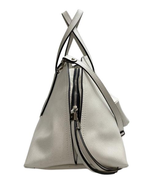 GIANNI CHIARINI（ジャンニ キアリーニ）GIANNI CHIARINI (ジャンニ キアリーニ) 2WAYバッグ ホワイトの古着・服飾アイテム