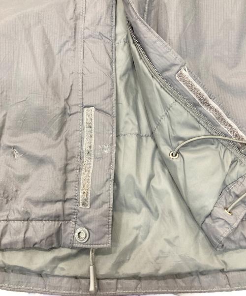 THE NORTH FACE（ザ ノース フェイス）THE NORTH FACE (ザ ノース フェイス) フード付き中綿ジャケット グレー サイズ:Lの古着・服飾アイテム