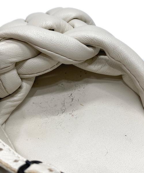 HEREU（ヘリュー）HEREU (ヘリュー) レザーサンダル ベージュ サイズ:37の古着・服飾アイテム