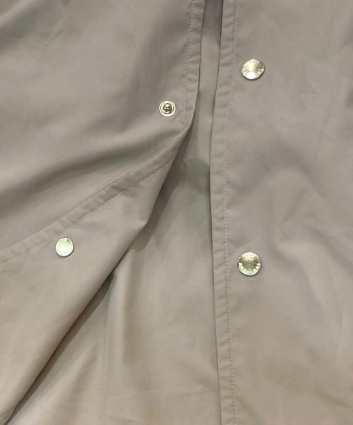 Traditional Weatherwear（トラディショナルウェザーウェア）Traditional Weatherwear (トラディショナルウェザーウェア) パッカブルレインコート ベージュ サイズ:Mの古着・服飾アイテム