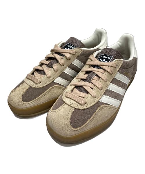 adidas（アディダス）adidas (アディダス) GAZELLE INDOOR ベージュ サイズ:23.5の古着・服飾アイテム
