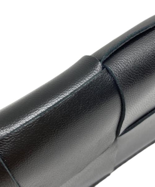 BOTTEGA VENETA（ボッテガベネタ）BOTTEGA VENETA (ボッテガベネタ) カセットビジネスカードケース ブラックの古着・服飾アイテム