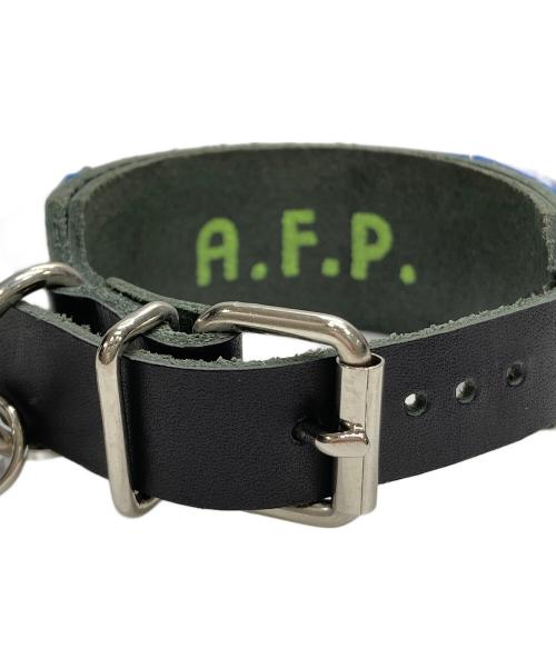 A.F.P.（エーエフピー）A.F.P. (エーエフピー) WHEV バングル ブルーの古着・服飾アイテム
