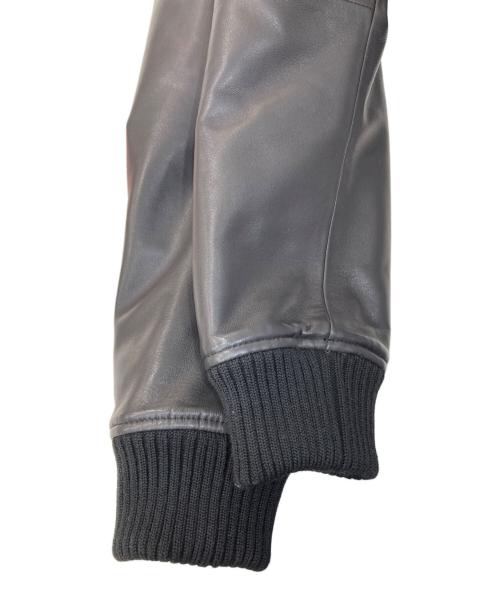 AMPLIATE（アンプリアーテ）AMPLIATE (アンプリアーテ) Full Color Combination Blouson ブラック×ブルー サイズ:XLの古着・服飾アイテム