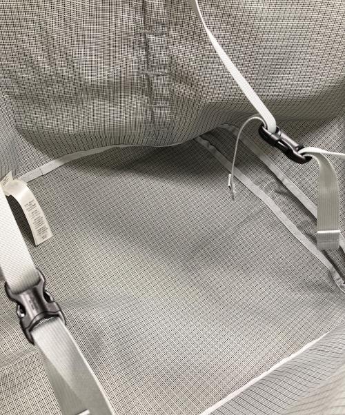 Patagonia（パタゴニア）Patagonia (パタゴニア) ブラックホールギアトート61L グレーの古着・服飾アイテム