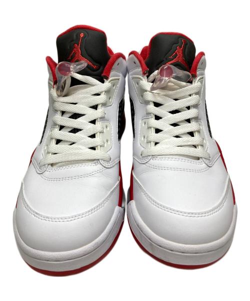 NIKE（ナイキ）NIKE (ナイキ) AIR JORDAN 5 RETRO LOW ホワイト サイズ:27の古着・服飾アイテム