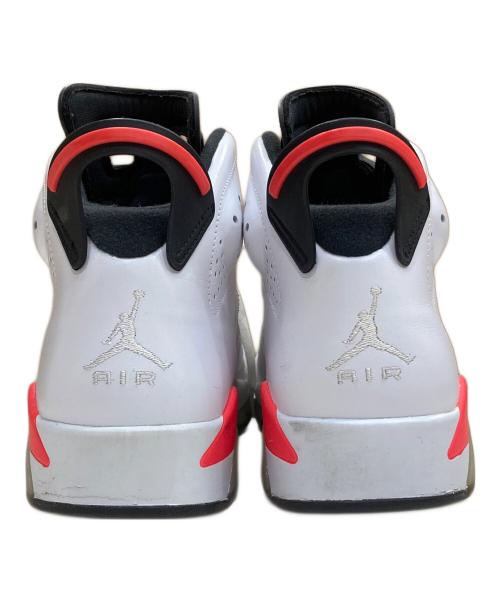 NIKE（ナイキ）NIKE (ナイキ) AIR JORDAN 6 RETRO ホワイト サイズ:27の古着・服飾アイテム