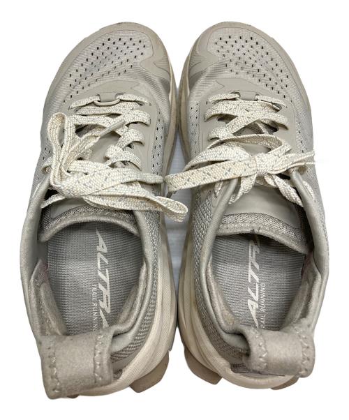 ALTRA（アルトラ）ALTRA (アルトラ) トレイルランニングシューズ ベージュ サイズ:UK6の古着・服飾アイテム