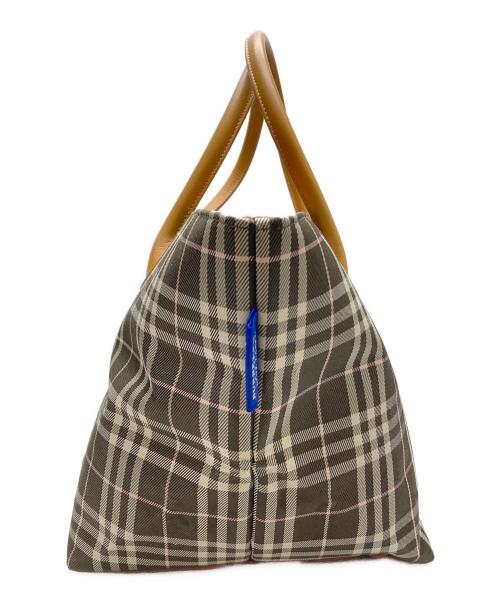 BURBERRY BLUE LABEL（バーバリーロンドンブルーレーベル）BURBERRY BLUE LABEL (バーバリーロンドンブルーレーベル) ナイロントートバッグ ブラウンの古着・服飾アイテム