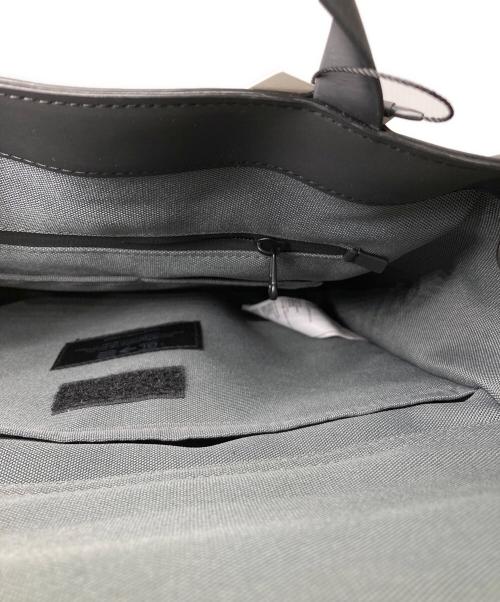 GASTON LUGA（ガストンルーガ）GASTON LUGA (ガストンルーガ) スプラッシュトート ブラックの古着・服飾アイテム