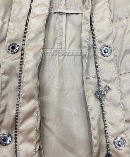 PRADA（プラダ）PRADA (プラダ) ナイロンコート ベージュ サイズ:40の古着・服飾アイテム
