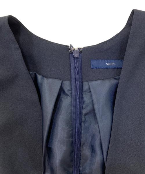SHIPS（シップス）SHIPS (シップス) 梳毛調 深V ノースリーブ ワンピース ブラック サイズ:ONE SIZEの古着・服飾アイテム