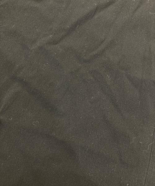 LOISIR（ロワズィール）LOISIR (ロワズィール) Vネック フレンチスリーブ ワンピース ブラック サイズ:サイズ表記無しの古着・服飾アイテム