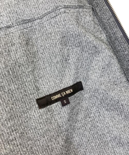 COMME CA MEN（コムサ・メン）COMME CA MEN (コムサ・メン) 【DOWN FABRIC】ジップアップ はっぴカーディガン グレー サイズ:Sの古着・服飾アイテム