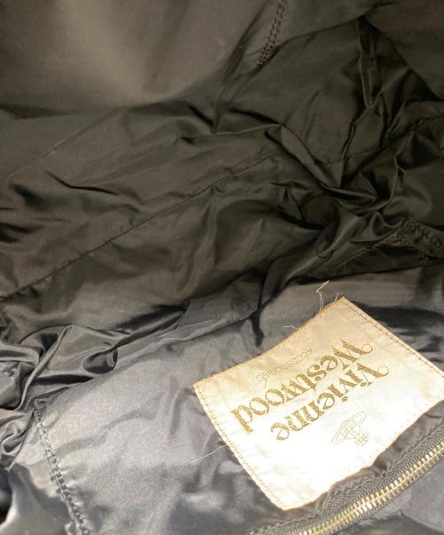 Vivienne Westwood（ヴィヴィアンウエストウッド）Vivienne Westwood (ヴィヴィアンウエストウッド) メッセンジャーバッグ ブラックの古着・服飾アイテム
