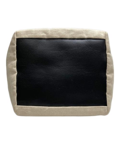 JIL SANDER（ジルサンダー）JIL SANDER (ジルサンダー) ドローストリングショルダー巾着バッグ アイボリー×ブラックの古着・服飾アイテム