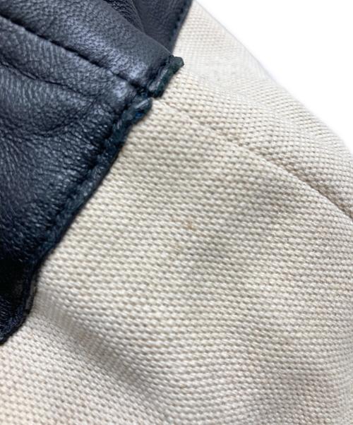 JIL SANDER（ジルサンダー）JIL SANDER (ジルサンダー) ドローストリングショルダー巾着バッグ アイボリー×ブラックの古着・服飾アイテム