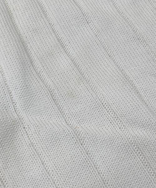 FILIPPO DE LAURENTIIS（フィリッポ・デ・ローレンティス）FILIPPO DE LAURENTIIS (フィリッポ・デ・ローレンティス) クルーネックニット ホワイト サイズ:不明の古着・服飾アイテム