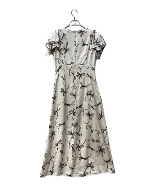 Snidel（スナイデル）Snidel (スナイデル) Sustainableリボンプリントワンピース アイボリー サイズ:2 未使用品の古着・服飾アイテム