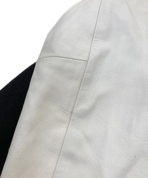 To b. by agnes b.（トゥービー バイ アニエスベー）To b. by agnes b. (トゥービー バイ アニエスベー) レザー切替スタジャン ブラック サイズ:FREEの古着・服飾アイテム