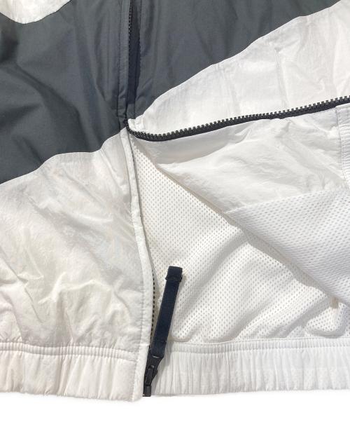NIKE（ナイキ）NIKE (ナイキ) ナイロンジャケット ホワイト サイズ:ＸＬの古着・服飾アイテム