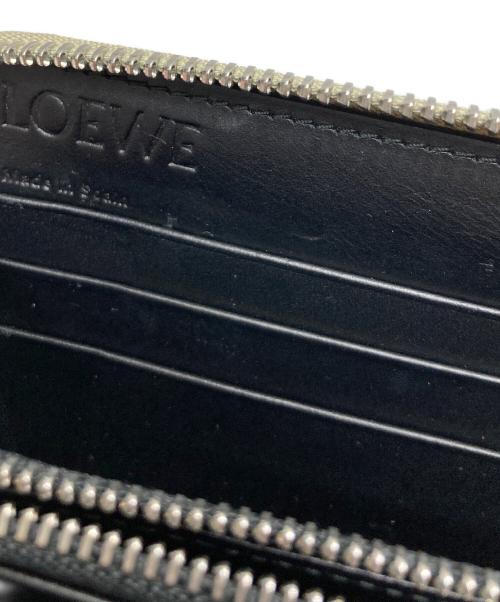 LOEWE（ロエベ）LOEWE (ロエベ) リピートアナグラム ベージュの古着・服飾アイテム