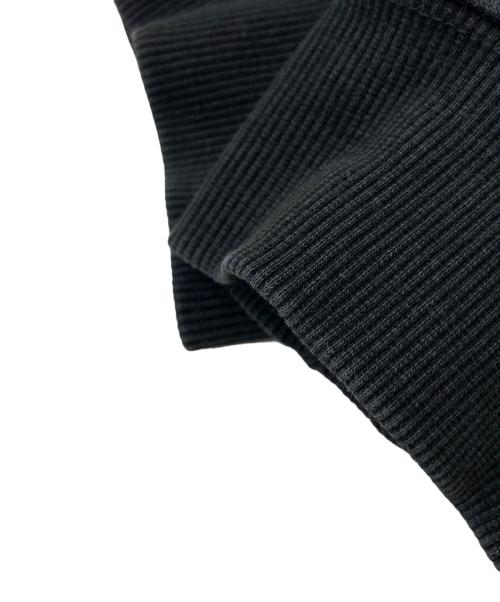 9090（9090）9090 (9090) OG Logo Patched Crewneck Sweat ブラック サイズ:Lの古着・服飾アイテム