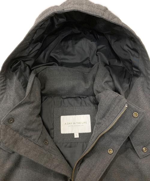 a day in the life（ア デイ イン ザ ライフ）a day in the life (ア デイ イン ザ ライフ) サキソニーダウンジャケット グレー サイズ:Lの古着・服飾アイテム