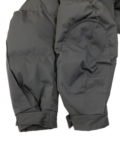 +J（プラスジェイ）+J (プラスジェイ) ダウンオーバーサイズパーカ ブラック サイズ:Lの古着・服飾アイテム