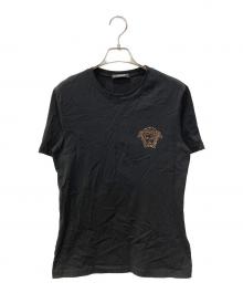 VERSACE（ヴェルサーチェ）の古着「Tシャツ」｜ブラック