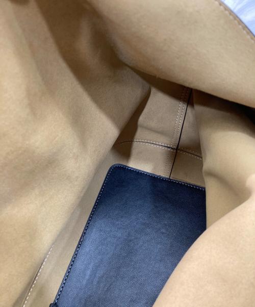 VASIC（ヴァジック）VASIC (ヴァジック) MASKテラコッタトートバッグ ブラック サイズ:FREEの古着・服飾アイテム