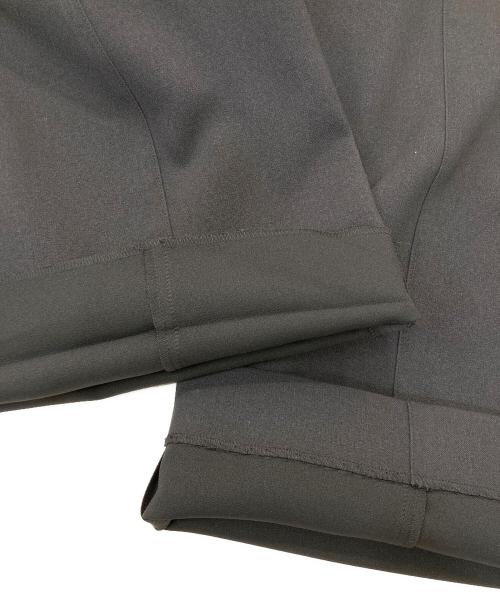 RIM.ARK（リムアーク）RIM.ARK (リムアーク) Belt design flap PT グレー サイズ:36の古着・服飾アイテム