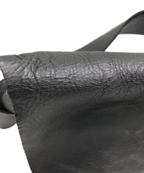 UNICO（ウニコ）unico (ウニコ) レザーメッセンジャーバッグ ブラック サイズ:FREEの古着・服飾アイテム