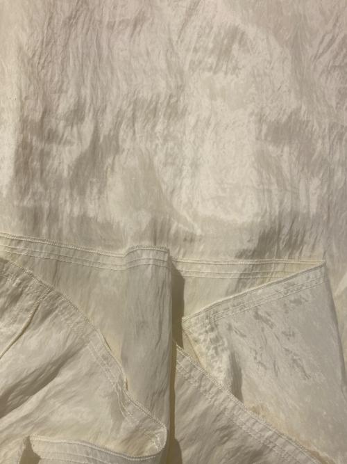 TODAYFUL（トゥデイフル）TODAYFUL (トゥデイフル) シルキーペンシルスカート ホワイト サイズ:38の古着・服飾アイテム