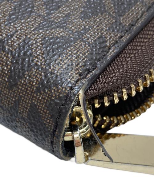 MICHAEL KORS（マイケル・コース）MICHAEL KORS (マイケル・コース) 長財布の古着・服飾アイテム