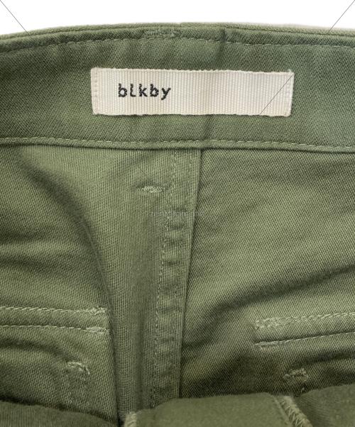 BLACK by moussy（ブラックバイマウジー）BLACK by moussy (ブラックバイマウジー) ベイカーパンツ カーキ サイズ:SIZE 1の古着・服飾アイテム