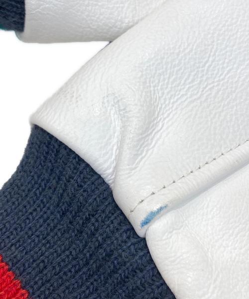 stussy（ステューシー）stussy (ステューシー) スタジャン グレー×ホワイト サイズ:Ⅿの古着・服飾アイテム