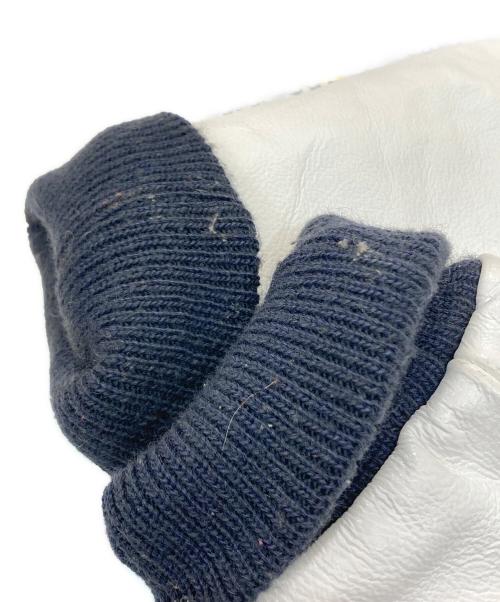 stussy（ステューシー）stussy (ステューシー) スタジャン グレー×ホワイト サイズ:Ⅿの古着・服飾アイテム