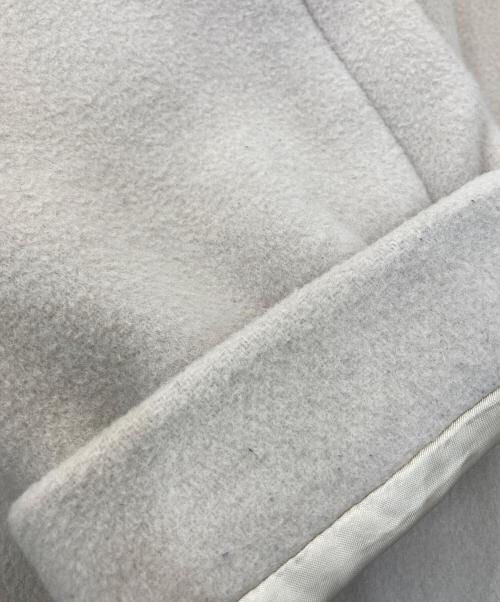 23区（ニジュウサンク）23区 (ニジュウサンク) ダブルクロスベロアスタンドカラーコート ベージュ サイズ:40の古着・服飾アイテム