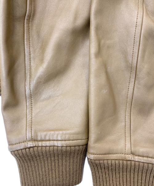 BEAMS（ビームス）BEAMS (ビームス) スタジャン ブラウン サイズ:Lの古着・服飾アイテム