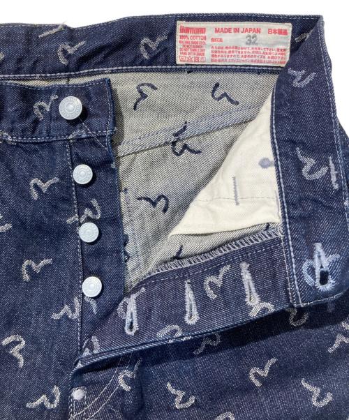 EVISU（エヴィス）EVISU (エヴィス) JQ DENIM RANDOM KAMOME インディゴ サイズ:SIZE32の古着・服飾アイテム