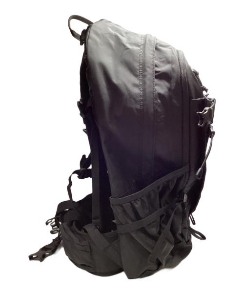 Columbia（コロンビア）Columbia (コロンビア) ワイルドウッド30Lバックパック ブラックの古着・服飾アイテム