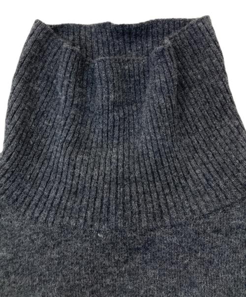 KAGURE（カグレ）kagure (カグレ) ラムウールニットワンピース グレーの古着・服飾アイテム