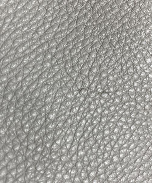 MARGARET HOWELL（マーガレットハウエル）MARGARET HOWELL (マーガレットハウエル) レザーハンドバッグ ライトグレーの古着・服飾アイテム