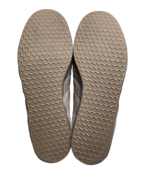 adidas（アディダス）adidas (アディダス) スニーカー ブラウン サイズ:28cmの古着・服飾アイテム